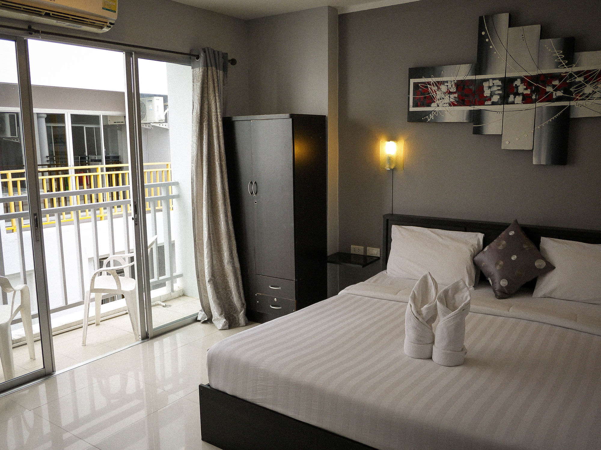 Holiday Home Patong Exterior foto